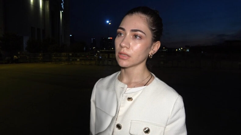 Hakimden Kadın Avukata Oturuş Sebebiyle Uyarı: 'Şikayette Bulundum'