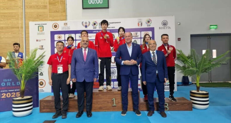 Havalı Tüfek Karışık Takımından Tarihi Başarı