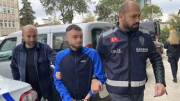 Husumetlisini Bıçaklayarak Kaçtı