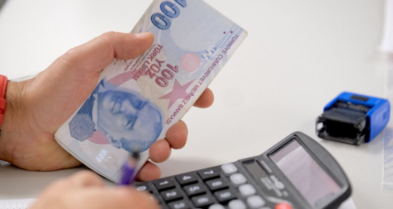 İhtiyaç Kredisi ve Kredi Kartlarında Alarm Zilleri Çalıyor