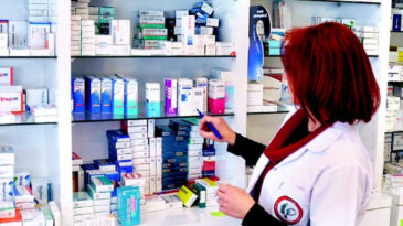 İla&ccedil;ta Kriz Derinleşiyor: Eczacılardan Kur İsyanı