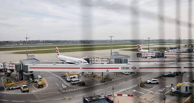 İngilizler Heathrow i&ccedil;in kesenin ağzını a&ccedil;tı
