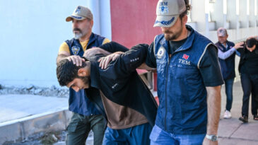 IŞİD Operasyonunda 3 Tutuklama