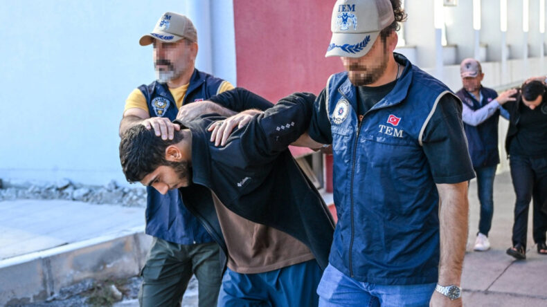 IŞİD Operasyonunda 3 Tutuklama