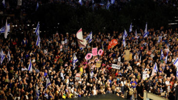 İsrail, Netanyahu'yu Protesto İ&ccedil;in Sokağa &Ccedil;ıktı