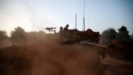 İsrail'in İhlalleri S&uuml;r&uuml;yor: Suriye K&ouml;y&uuml;ne Giriş Yaptılar