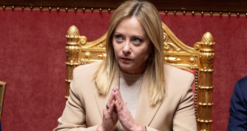 İtalya, Moody&rsquo;s&rsquo;ten 23 yıl sonra ilk not artışını elde etti