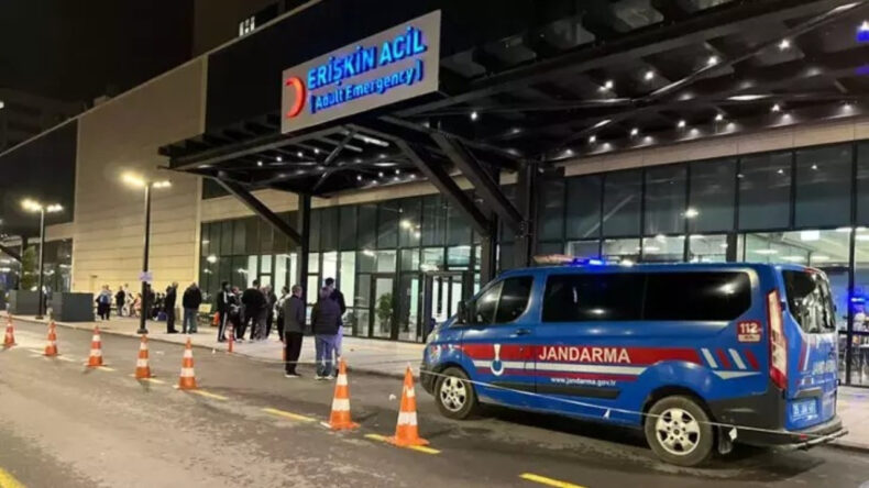 İzmir'de Bir Kişi Eşini Öldürdü, Ardından İntihar Etti