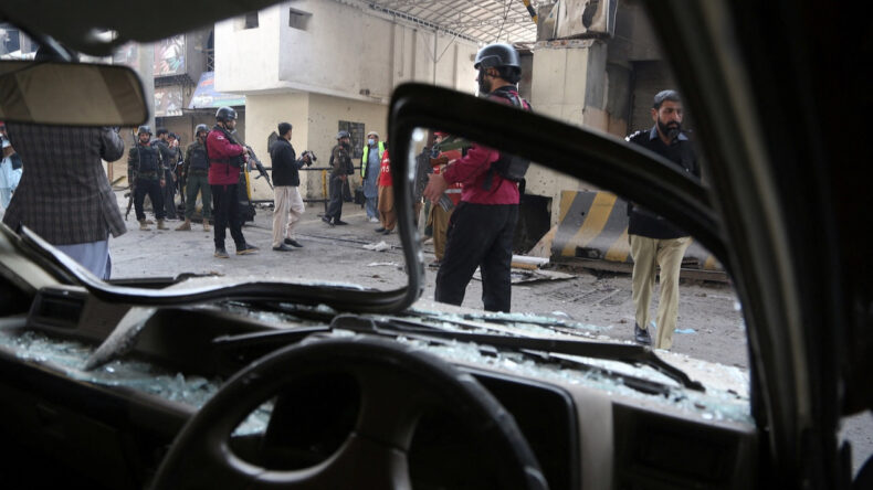 Jandarma Karakoluna Saldırı: &Ouml;l&uuml; ve Yaralılar Var