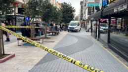 Kar Maskesiyle Kafeye Girip Silah Sıkan Şahıs Ka&ccedil;tı