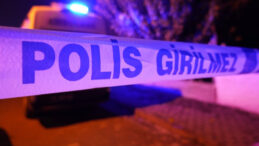 Kardeş Kavgası Kanlı Bir Şekilde Sonu&ccedil;landı: Ağabey Bı&ccedil;akla Hayatını Kaybetti