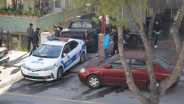 Karnından Bıçaklanan Genç, Hastaneye Kendi İmkanlarıyla Gitti