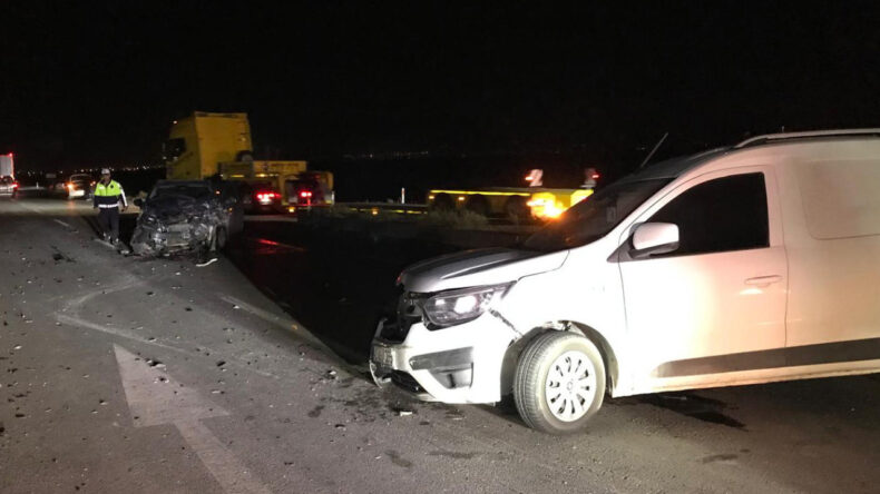 Kavşakta Zincirleme Kaza: 6 Yaralı