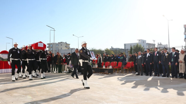 Kazada Yaralanan Polis Hayatını Kaybetti