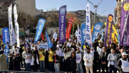 KESK'ten İzmir ve Van'da 'Ge&ccedil;inemiyoruz' Mitingi