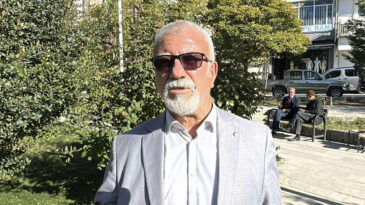 Konuştuk&ccedil;a Sinirlendi: Emekliler &Ouml;ld&uuml;r&uuml;l&uuml;yor, G&ouml;m&uuml;lmeye Bile Tenezz&uuml;l Edilmiyor