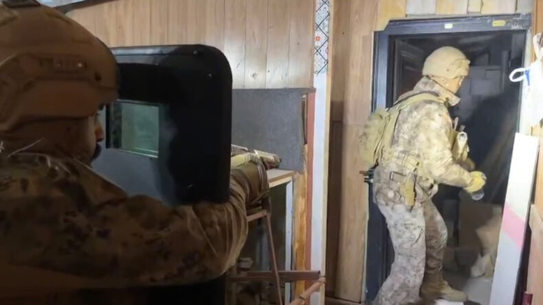 Kumar ve Tefecilik Operasyonu: 15 Kişi Tutuklandı