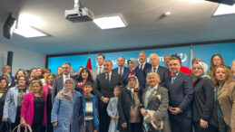 K&uuml;&ccedil;&uuml;k Ortak da Karşı &Ccedil;ıktı: Gitmeyin