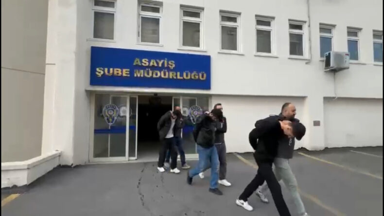 “Bağlama Büyüsü” İddiasıyla Dolandırıldılar