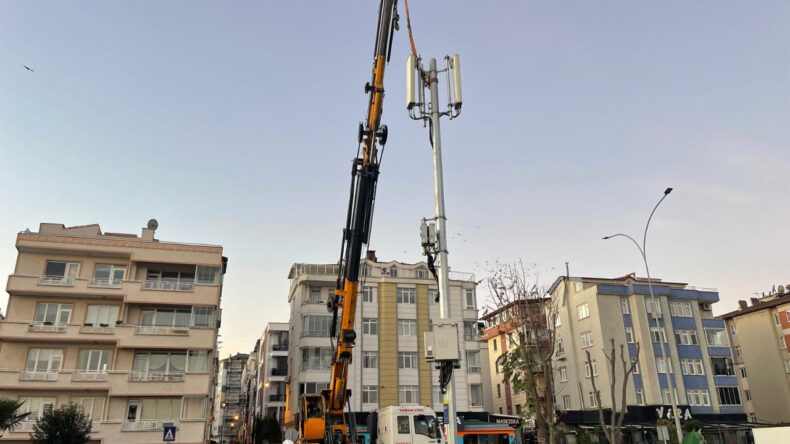 Mahallelinin Tepkisi Sonucu Baz İstasyonu Kaldırıldı
