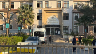 Mardin'de &ouml;l&uuml; bulunan ailenin soruşturmasında 1 g&ouml;zaltı daha