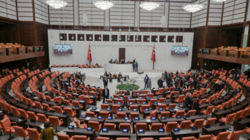 Meclis&rsquo;te 55 Bin Mahkuma İnfaz D&uuml;zenlemesi