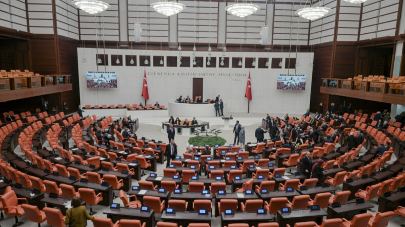 Meclis’te 55 Bin Mahkuma İnfaz Düzenlemesi