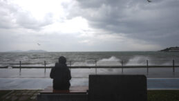 Meteoroloji'den &Uuml;&ccedil; B&ouml;lge i&ccedil;in Fırtına Uyarısı