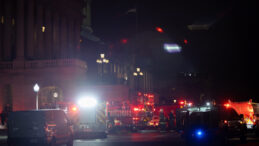 Metro T&uuml;nelinde Yangın: İki Polis Hastaneye Sevk Edildi