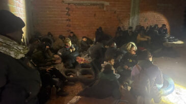 Metruk Binada Yakalanan D&uuml;zensiz G&ouml;&ccedil;menler