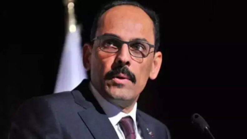 Mısır'da &Uuml;&ccedil;l&uuml; Zirve Ger&ccedil;ekleşti