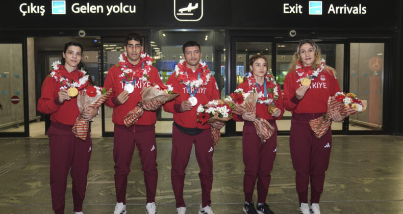 Muay Thai Milli Takımı, 5 Madalyayla Yurda Döndü