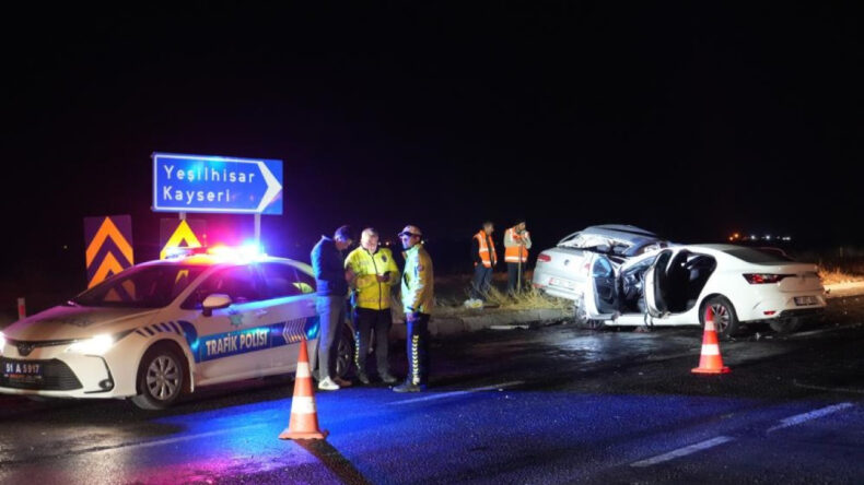 Niğde’de feci kaza: 3 ölü, 6 yaralı
