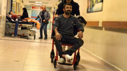 Odun Keserken Parmağını Kaybetti