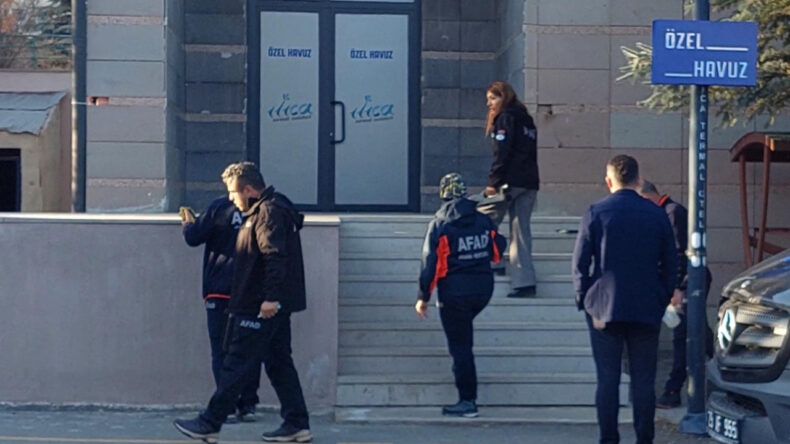 Okulda S&uuml;lf&uuml;r Gazı Alarmı: Eğitime Ara Verildi