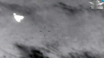 Operasyon sonrası Kolombiya Cumhurbaşkanı'ndan A&ccedil;ıklama: B&uuml;y&uuml;k &Uuml;z&uuml;nt&uuml; İ&ccedil;indeyim