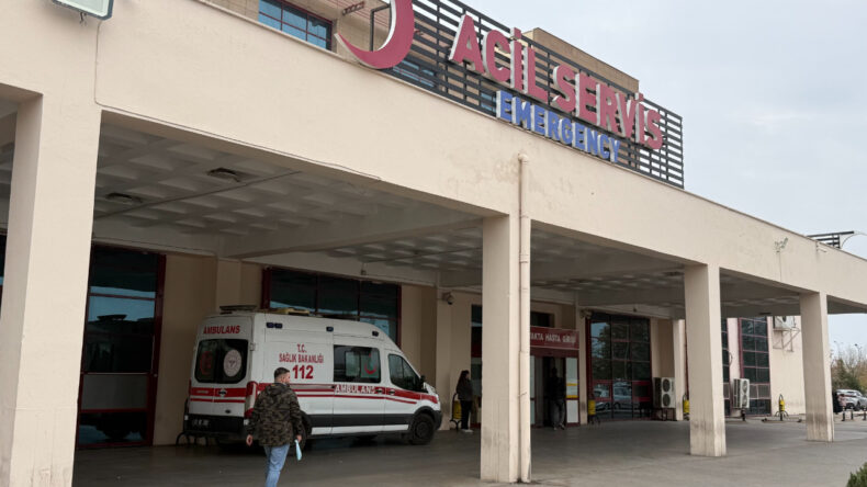 Otomobile Silahlı Saldırı: 1 &Ouml;l&uuml;, 1 Yaralı