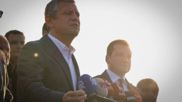 &Ouml;zel'den Gen&ccedil;lere: Devlet Bey ile Aramda Fark Var, Kararınızdan Vazge&ccedil;meyin