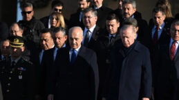 Özgür Özel'den Erdoğan'a Açıklama: Ata'nın Huzurunda Söylenmedi Ancak…