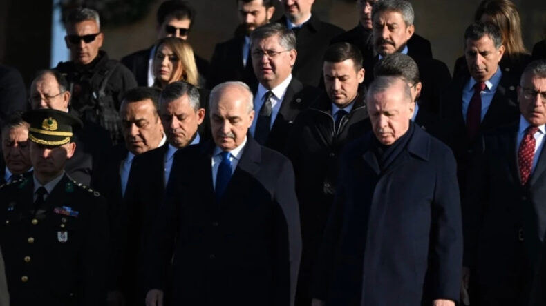 Özgür Özel'den Erdoğan'a Açıklama: Ata'nın Huzurunda Söylenmedi Ancak…