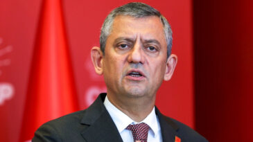 &Ouml;zg&uuml;r &Ouml;zel'den İddianameye İlk Yorum