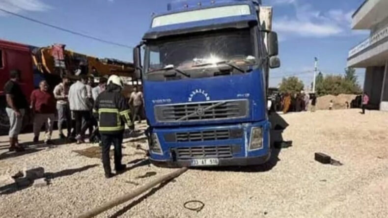 Patlayan lastiği değiştirirken TIR'ın altında kalan şoför ağır yaralandı