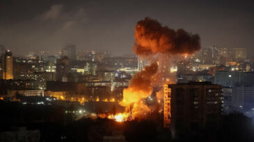 Rusya, Başkenti Vurdu: Kiev Harabe Haline Geldi