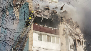 Rusya'dan Yoğun Saldırı: 19 &Ouml;l&uuml;, 66 Yaralı