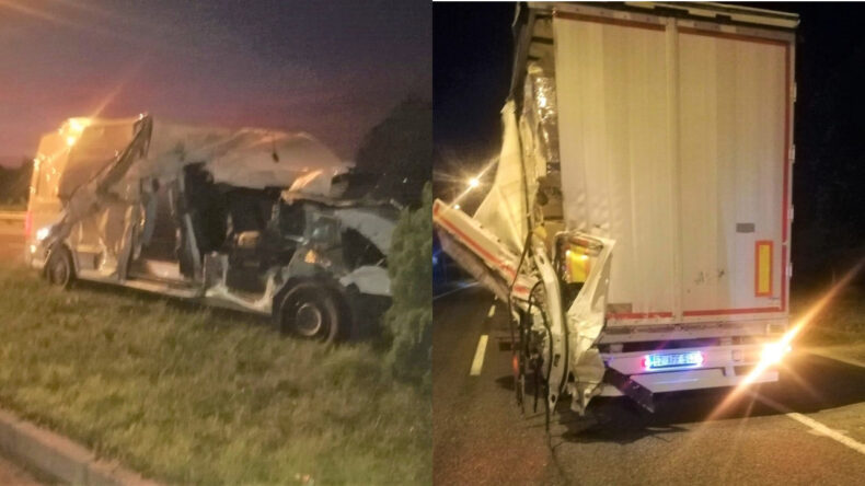 Samsun'da Minibüs TIR'a Arkadan Çarptı: 1 Ölü, 2 Yaralı