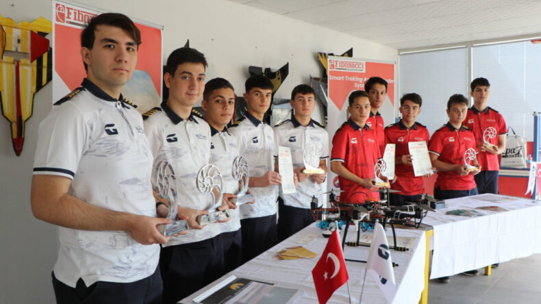 Samsun'dan Yola &Ccedil;ıktılar, D&uuml;nya Şampiyonu Oldular