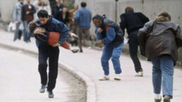 Savaş Turizmini Gündeme Taşıyan Gazeteci: Yüzlerce Kişi Sivilleri Vurmak İçin Ödeme Yaptı