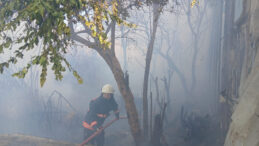 Seraları Alevler Sardı