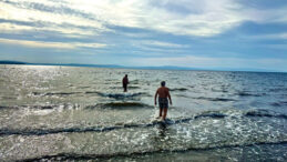 Sıcak Havayı Değerlendirenler Denize Akın Etti