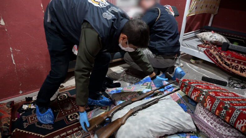 Silah Operasyonu: 34 G&ouml;zaltı